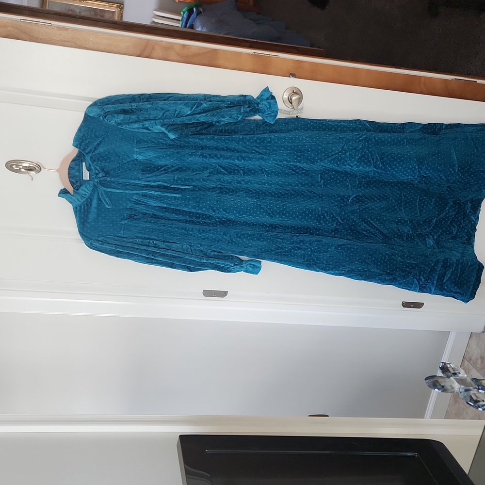 Miss Elaine zip front Robe